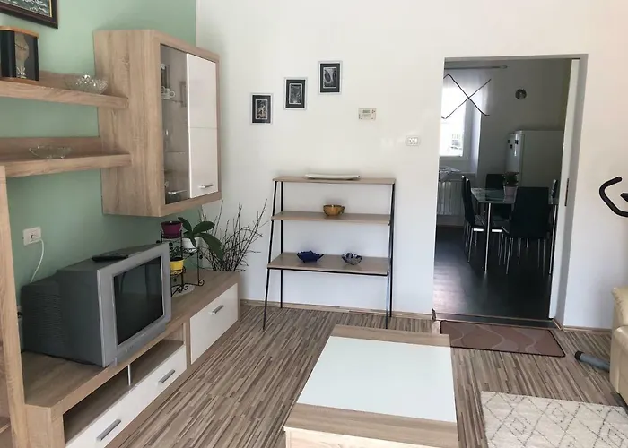 Apartma Mahnic